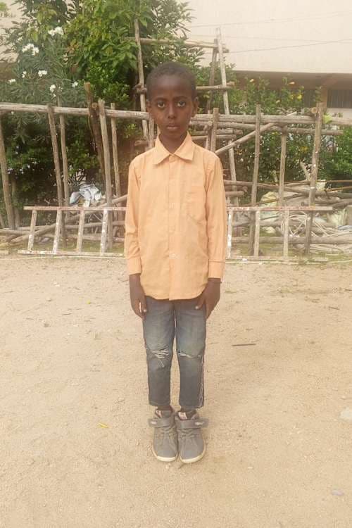 An unsponsored boy named Awet from Ethiopia who lives in an AIDS-affected area, is vulnerable to exploitation and has waited 585 days for a sponsor.