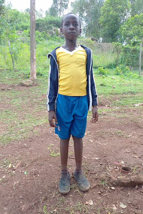 An unsponsored girl named Flavian from Kenya who lives in an AIDS-affected area and has waited 561 days for a sponsor.