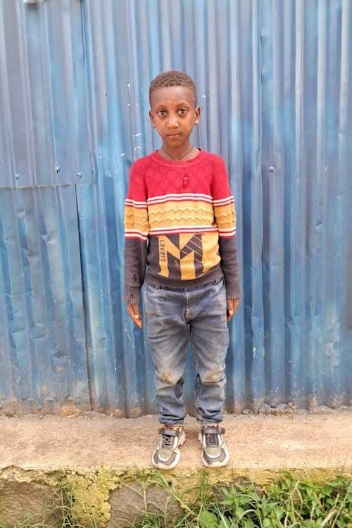 An unsponsored boy named Samson from Ethiopia who lives in an AIDS-affected area, is vulnerable to exploitation and has waited 474 days for a sponsor.