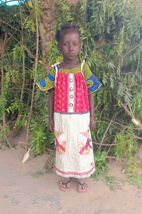 An unsponsored girl named Mamounata from Burkina Faso who lives in an AIDS-affected area, is vulnerable to exploitation and has waited 562 days for a sponsor.