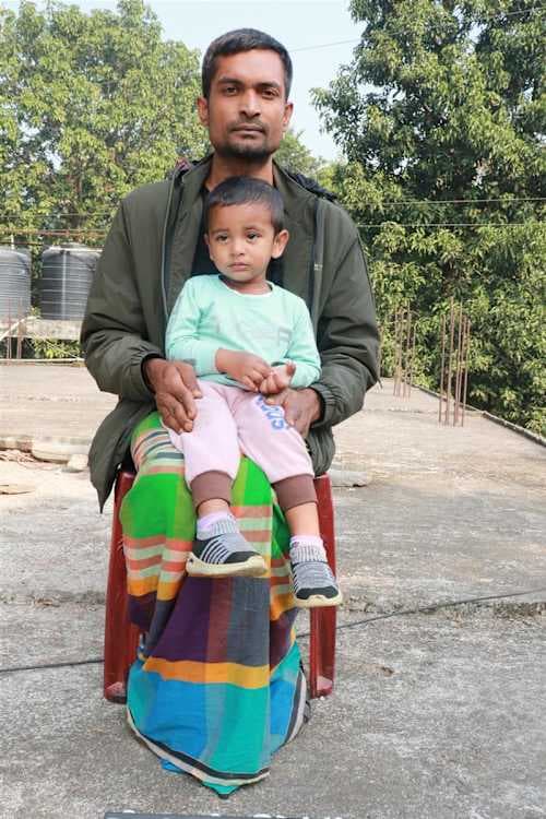 An unsponsored boy named Mahin from Bangladesh who is vulnerable to exploitation and has waited 559 days for a sponsor.