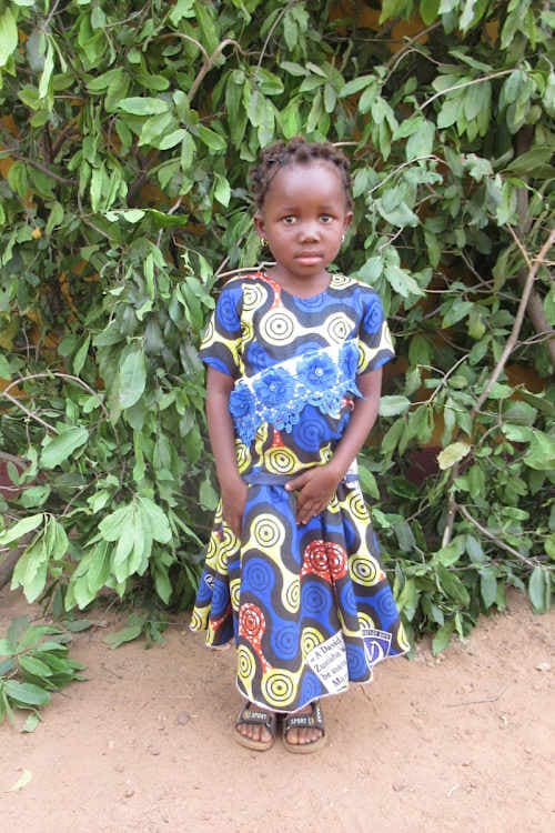 An unsponsored girl named Emeline from Burkina Faso who lives in an AIDS-affected area, is vulnerable to exploitation and has waited 418 days for a sponsor.