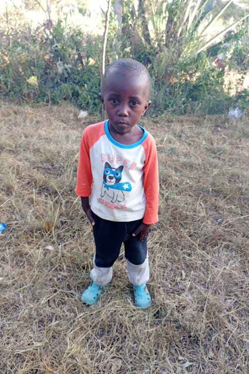 An unsponsored boy named Fidelis from Kenya who lives in an AIDS-affected area and has waited 565 days for a sponsor.