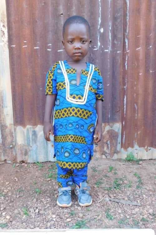 An unsponsored boy named Ferd from Togo who lives in an AIDS-affected area, is vulnerable to exploitation and has waited 532 days for a sponsor.