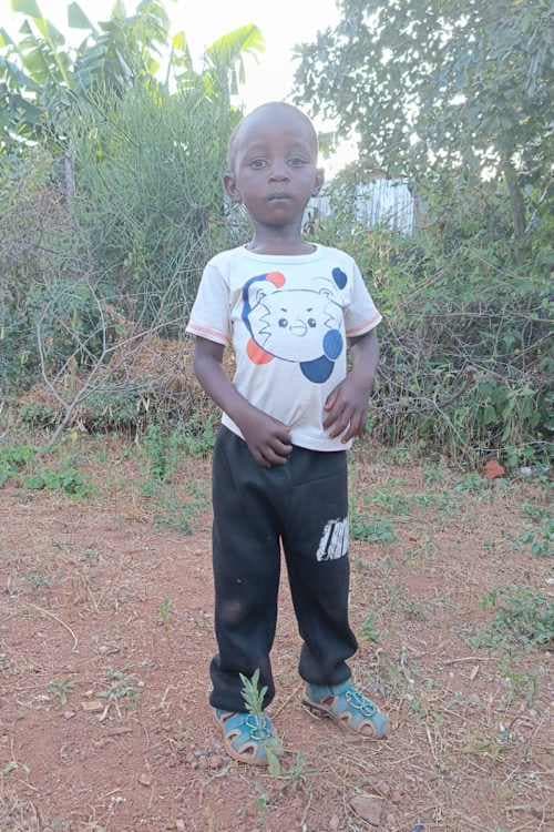 An unsponsored boy named Mutumwa from Kenya who lives in an AIDS-affected area and has waited 476 days for a sponsor.
