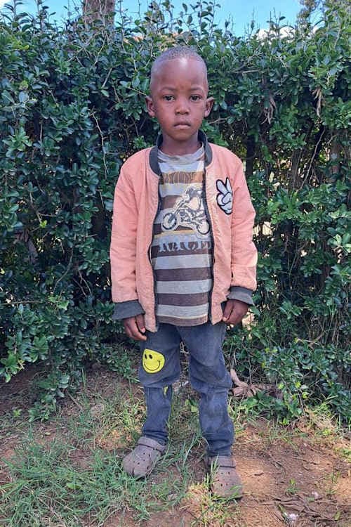 An unsponsored boy named Ramdhani from Tanzania who lives in an AIDS-affected area, is vulnerable to exploitation and has waited 456 days for a sponsor.