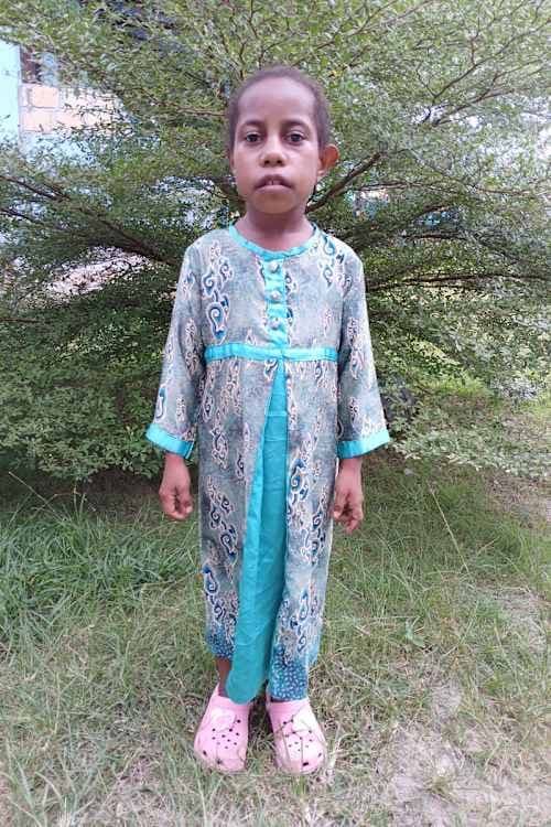 An unsponsored girl named Melda from Indonesia who has waited 509 days for a sponsor.
