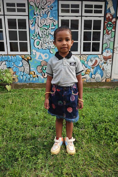 An unsponsored girl named Charin from Indonesia who has waited 501 days for a sponsor.