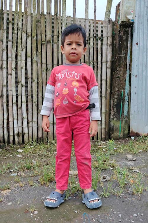 An unsponsored boy named Alexander from Ecuador who has waited 493 days for a sponsor.