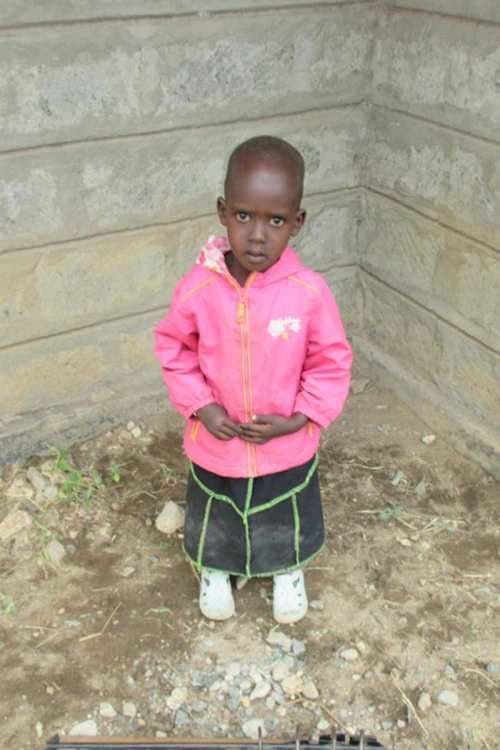 An unsponsored girl named Seeyian from Kenya who lives in an AIDS-affected area and has waited 388 days for a sponsor.