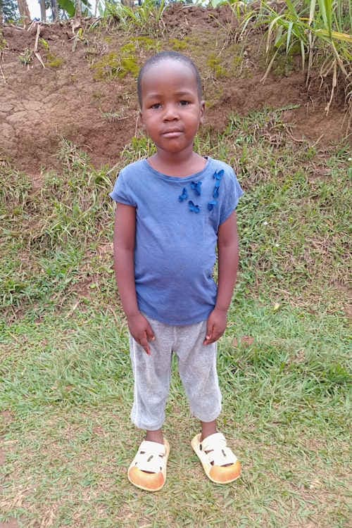 An unsponsored boy named Manzi from Rwanda who lives in an AIDS-affected area, is vulnerable to exploitation and has waited 458 days for a sponsor.