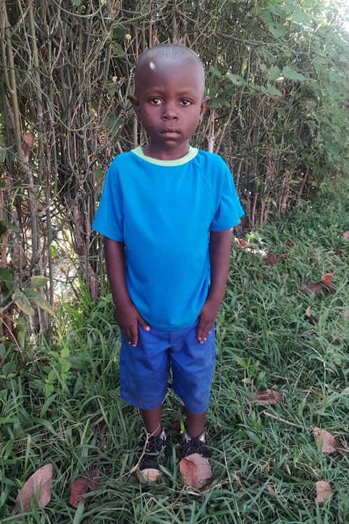 An unsponsored boy named Boni from Rwanda who lives in an AIDS-affected area, is vulnerable to exploitation and has waited 447 days for a sponsor.