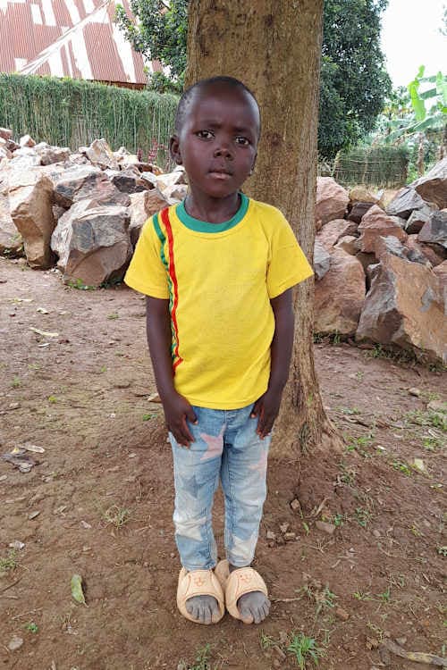 An unsponsored boy named Regis from Rwanda who lives in an AIDS-affected area, is vulnerable to exploitation and has waited 404 days for a sponsor.