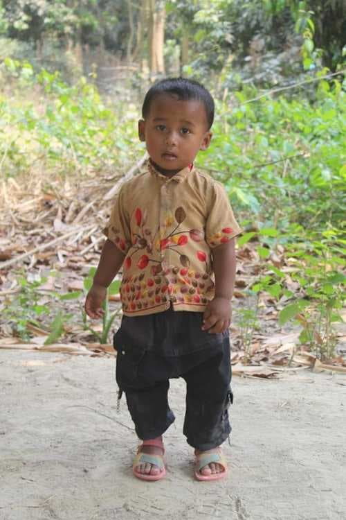 An unsponsored boy named Bondhon from Bangladesh who is vulnerable to exploitation and has waited 491 days for a sponsor.
