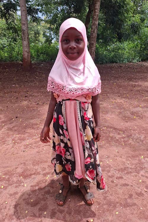 An unsponsored girl named Dheher from Tanzania who lives in an AIDS-affected area, is vulnerable to exploitation and has waited 466 days for a sponsor.