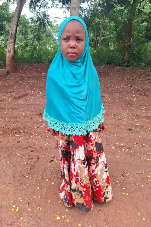 An unsponsored girl named Rehema from Tanzania who lives in an AIDS-affected area, is vulnerable to exploitation and has waited 447 days for a sponsor.
