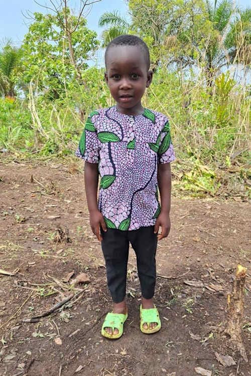 An unsponsored boy named Fabrice from Togo who lives in an AIDS-affected area, is vulnerable to exploitation and has waited 455 days for a sponsor.