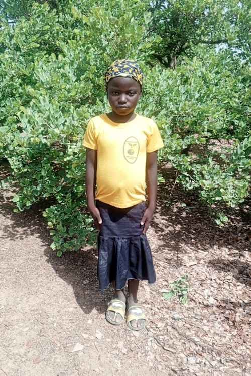 An unsponsored girl named Rachelle from Burkina Faso who lives in an AIDS-affected area, is vulnerable to exploitation and has waited 559 days for a sponsor.