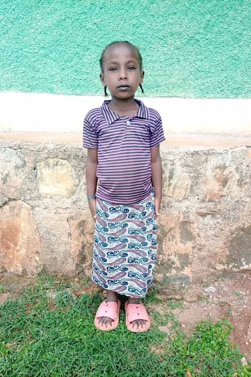An unsponsored girl named Tesfanesh from Ethiopia who lives in an AIDS-affected area, is vulnerable to exploitation and has waited 430 days for a sponsor.