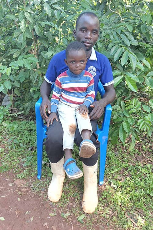 An unsponsored boy named Benson from Uganda who lives in an AIDS-affected area, is vulnerable to exploitation and has waited 468 days for a sponsor.