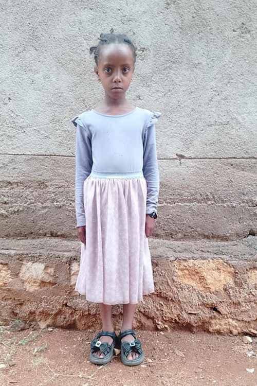 An unsponsored girl named Soliyana from Ethiopia who lives in an AIDS-affected area, is vulnerable to exploitation and has waited 426 days for a sponsor.