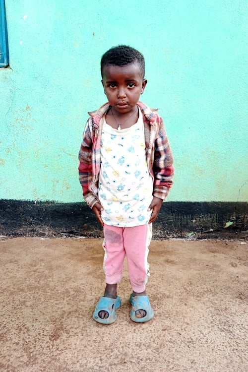An unsponsored boy named Lemi from Ethiopia who lives in an AIDS-affected area, is vulnerable to exploitation and has waited 379 days for a sponsor.