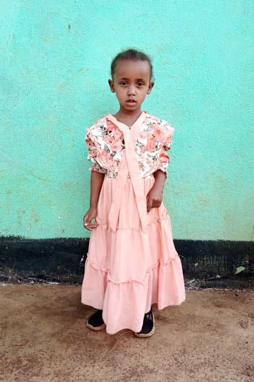 An unsponsored girl named Dureti from Ethiopia who lives in an AIDS-affected area, is vulnerable to exploitation and has waited 379 days for a sponsor.