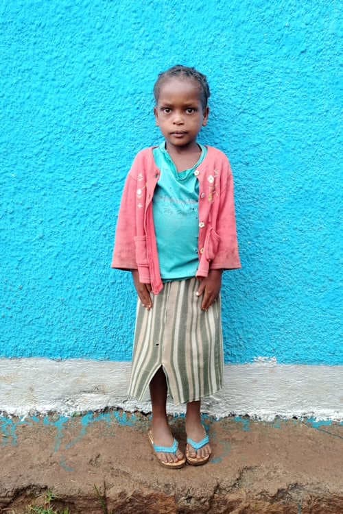 An unsponsored girl named Sifen from Ethiopia who lives in an AIDS-affected area, is vulnerable to exploitation and has waited 377 days for a sponsor.