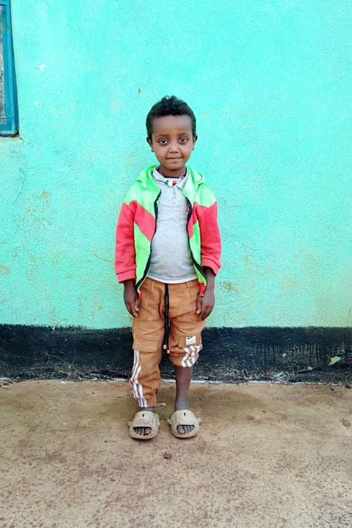 An unsponsored boy named Roba from Ethiopia who lives in an AIDS-affected area, is vulnerable to exploitation and has waited 384 days for a sponsor.