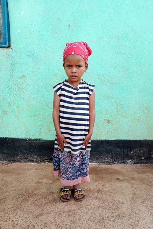 An unsponsored girl named Firomtu from Ethiopia who lives in an AIDS-affected area, is vulnerable to exploitation and has waited 412 days for a sponsor.