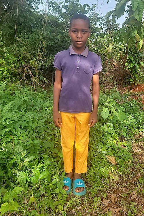 An unsponsored boy named Vivien from Togo who lives in an AIDS-affected area, is vulnerable to exploitation and has waited 463 days for a sponsor.