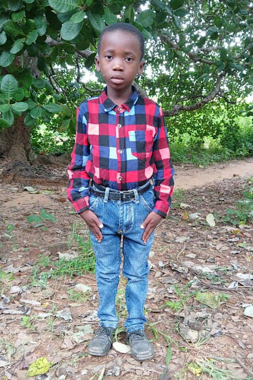 An unsponsored boy named Issa from Tanzania who lives in an AIDS-affected area, is vulnerable to exploitation and has waited 398 days for a sponsor.