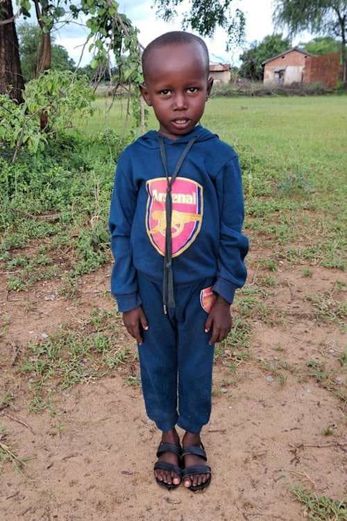 An unsponsored boy named Ndaro from Tanzania who lives in an AIDS-affected area, is vulnerable to exploitation and has waited 397 days for a sponsor.