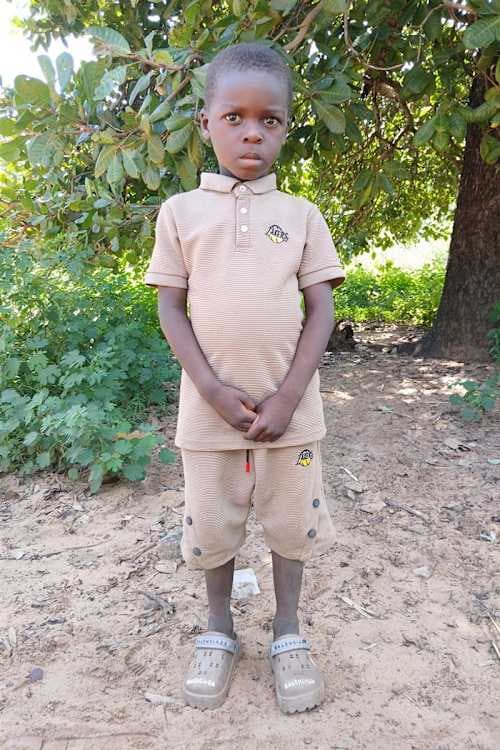 An unsponsored boy named Dua from Tanzania who lives in an AIDS-affected area, is vulnerable to exploitation and has waited 404 days for a sponsor.