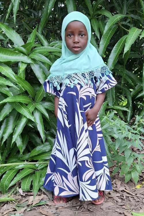 An unsponsored girl named Shufaina from Tanzania who lives in an AIDS-affected area, is vulnerable to exploitation and has waited 364 days for a sponsor.