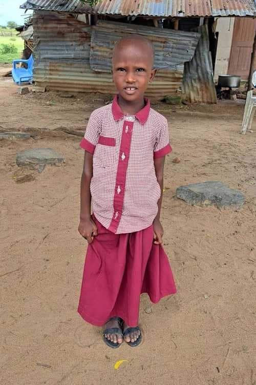 An unsponsored girl named Rehema from Tanzania who lives in an AIDS-affected area, is vulnerable to exploitation and has waited 385 days for a sponsor.
