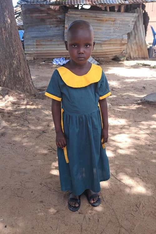 An unsponsored girl named Samia from Tanzania who lives in an AIDS-affected area, is vulnerable to exploitation and has waited 447 days for a sponsor.