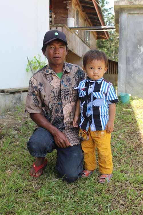An unsponsored boy named Hendrik from Indonesia who has waited 407 days for a sponsor.