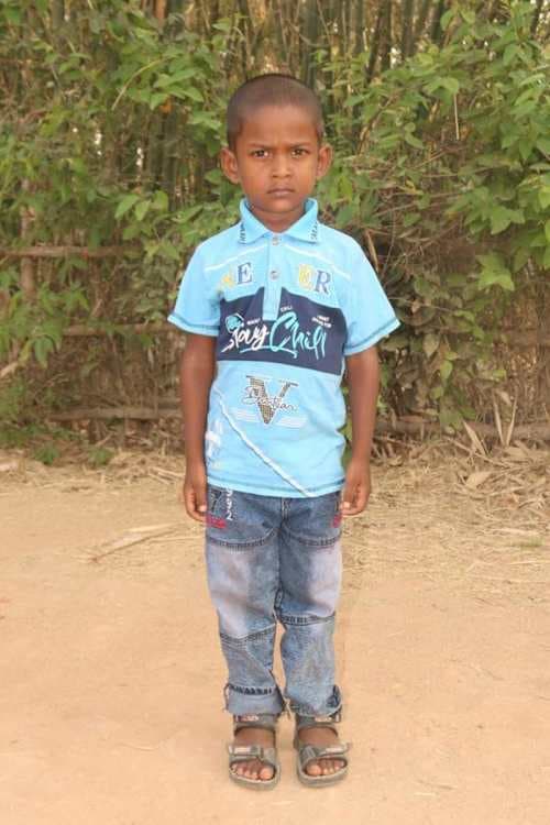 An unsponsored boy named Hridoy from Bangladesh who is vulnerable to exploitation and has waited 421 days for a sponsor.