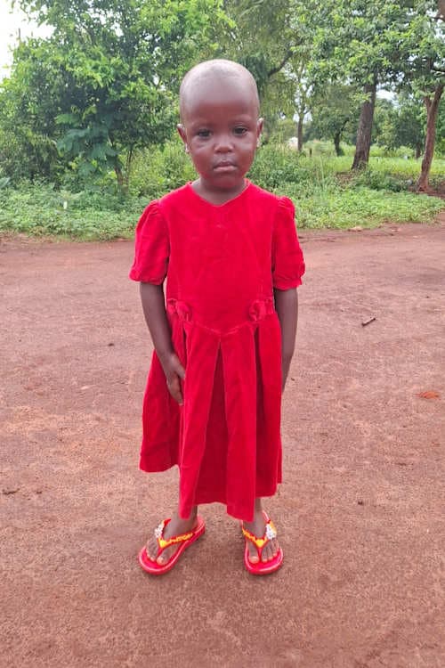 An unsponsored girl named Recho from Tanzania who lives in an AIDS-affected area, is vulnerable to exploitation and has waited 420 days for a sponsor.
