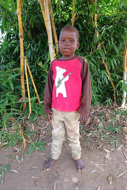 An unsponsored boy named John from Uganda who lives in an AIDS-affected area, is vulnerable to exploitation and has waited 448 days for a sponsor.