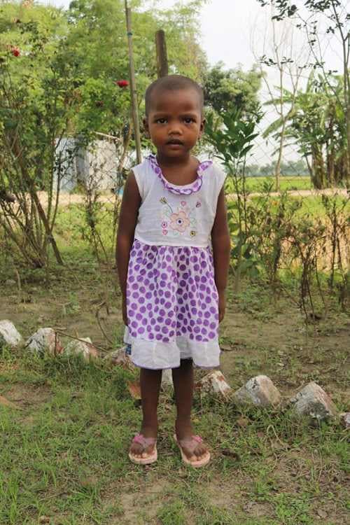 An unsponsored girl named Sharmin from Bangladesh who is vulnerable to exploitation and has waited 344 days for a sponsor.