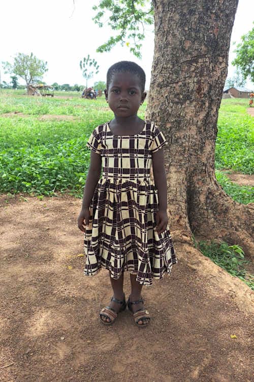 An unsponsored girl named Ngnogmabu from Ghana who lives in an AIDS-affected area and has waited 419 days for a sponsor.