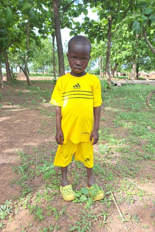 An unsponsored boy named Dana from Ghana who lives in an AIDS-affected area and has waited 420 days for a sponsor.