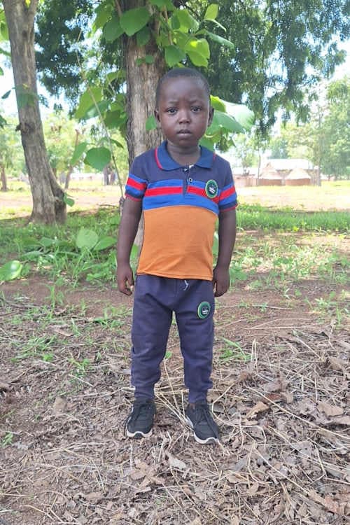 An unsponsored boy named Desmond from Ghana who lives in an AIDS-affected area and has waited 433 days for a sponsor.