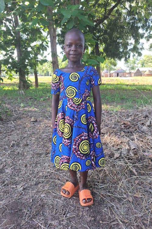 An unsponsored girl named Bitaamonmi from Ghana who lives in an AIDS-affected area and has waited 346 days for a sponsor.