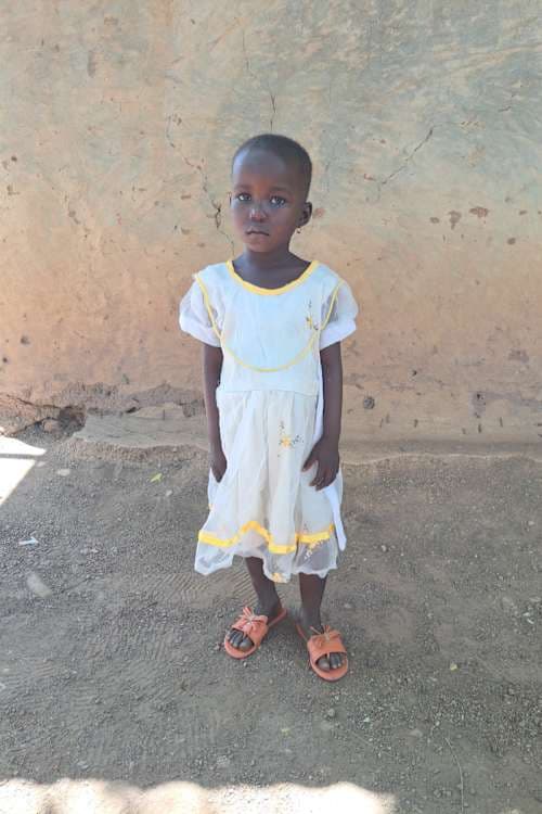 An unsponsored girl named Pona from Ghana who lives in an AIDS-affected area and has waited 382 days for a sponsor.