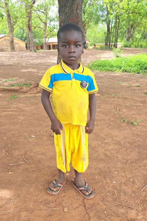 An unsponsored boy named Gmajasanmi from Ghana who lives in an AIDS-affected area and has waited 430 days for a sponsor.