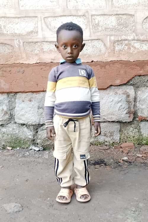 An unsponsored boy named Raboo from Ethiopia who lives in an AIDS-affected area, is vulnerable to exploitation and has waited 435 days for a sponsor.