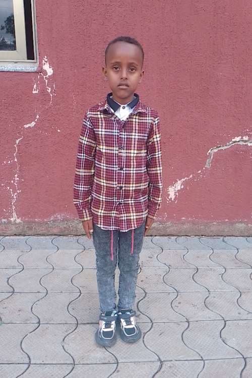 An unsponsored boy named Betesgawe from Ethiopia who lives in an AIDS-affected area, is vulnerable to exploitation and has waited 428 days for a sponsor.